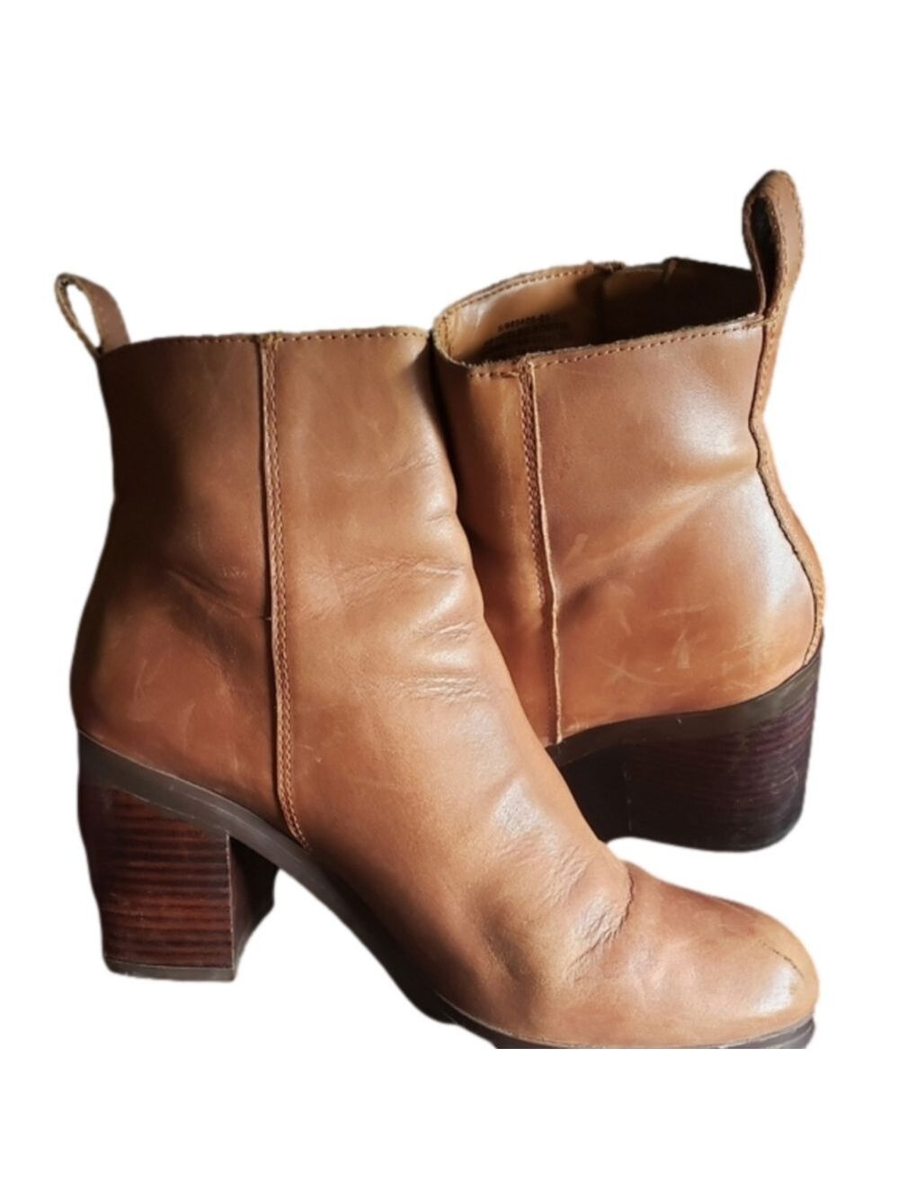 Gap zip heeled bootie